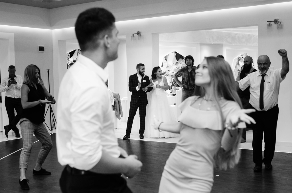Zajazd u Reja Nagłowice - Damian i Joanna 75 Obrazek posiada pusty atrybut alt; plik o nazwie Zajaz-u-reja-naglowice-fotograf-na-slub-videofilmowanie-75.jpg