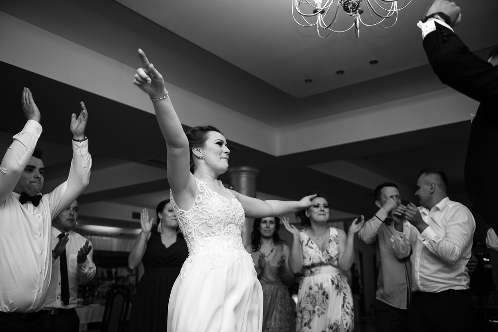 kamerzysta fotograf na wesele kielce jedrzejow strawczyn 73 73